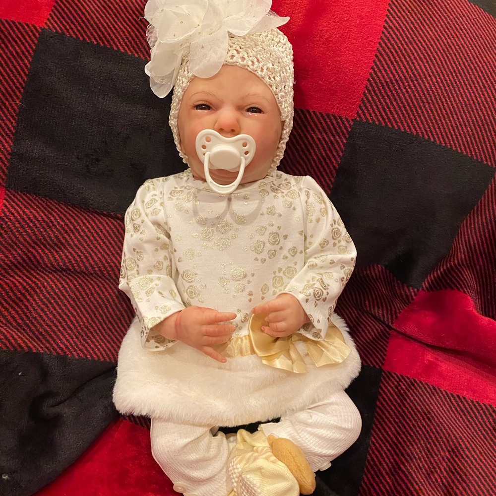 Ooak reborn baby art .